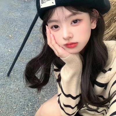 妓女。演员。皮条客
