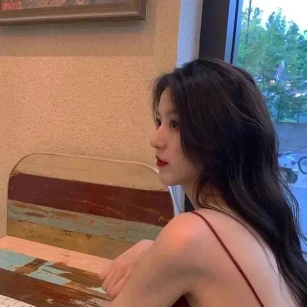 靓女猎艳